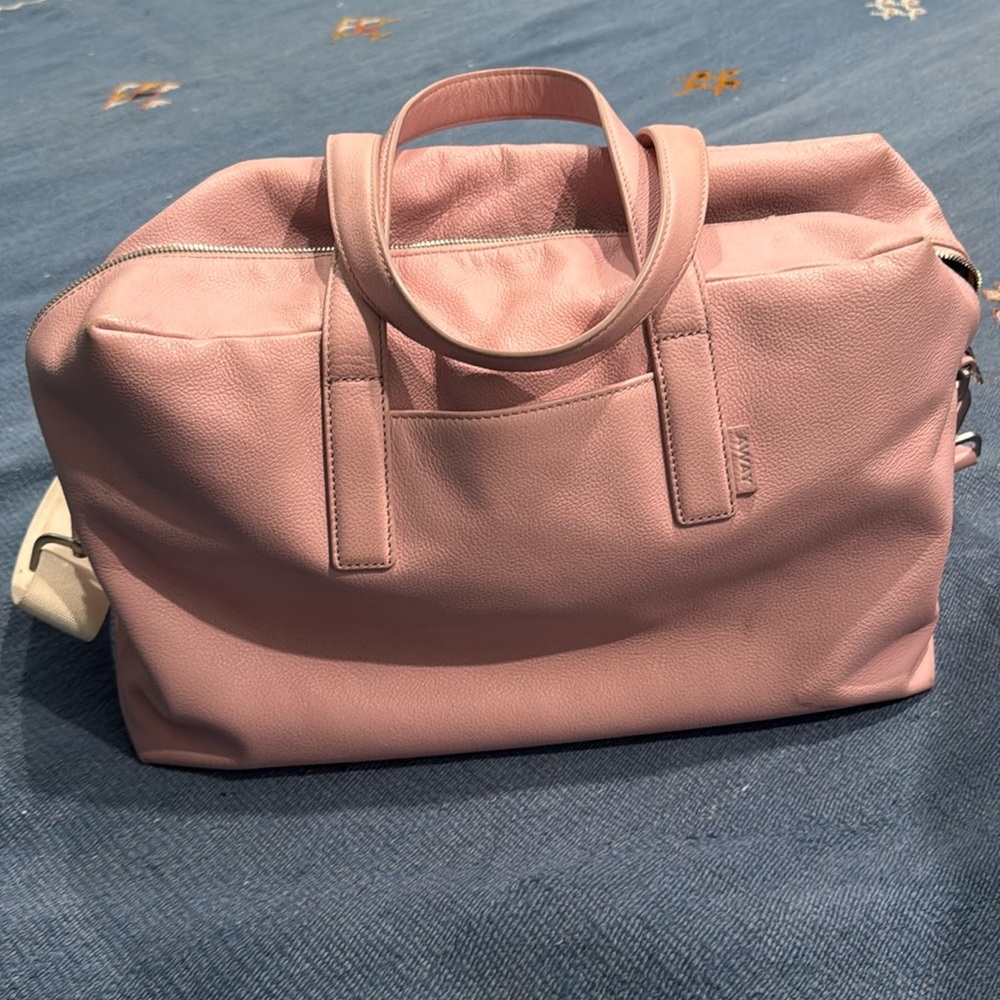 Away weekender bag in blush pink